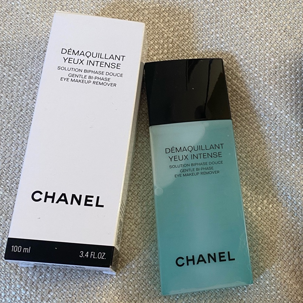 Chanel bi-phase eye make-up remover full size - Picture 2 of 2